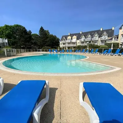 Appartement à Fouesnant avec piscine chauffée
