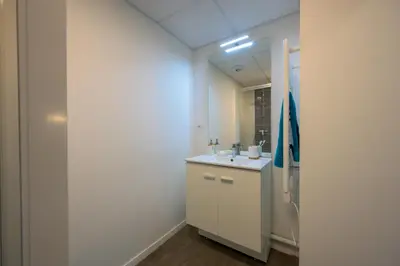 Salle de bains dans l'établissement Résidence Nemea Brest Campus Kervern