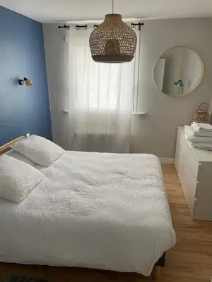Un ou plusieurs lits dans un hébergement de l'établissement La Bidouric, Jacuzzi
