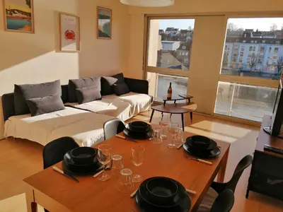 Coin salon dans l'établissement Appartement T3 vue sur rivière, 2 chambres 65M2