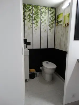 Salle de bains dans l'établissement Appartement au calme proche d'un petit bois dans quimper