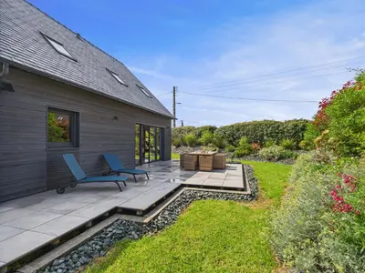 Jardin de l'établissement Charmante maison pour 5 au coeur de Penmarch