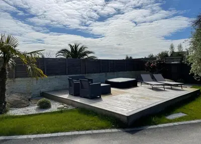 Jardin de l'établissement La Toulranaise