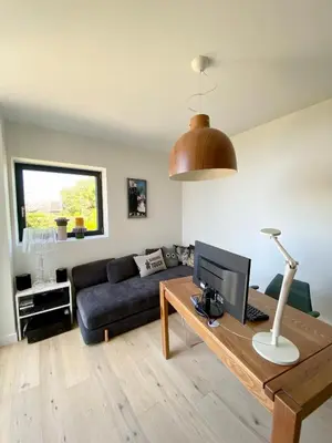 Coin salon dans l'établissement Superbe villa vue sur mer, corniche de la plage