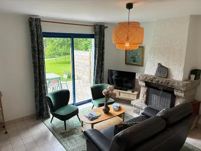 Coin salon dans l'établissement Gîte Maez 4 pers 29450 sizun