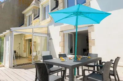 Balcon ou terrasse dans l'établissement Vacances pour 6 à Saint Guénolé