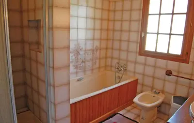 Salle de bains dans l'établissement Holiday Home Menez Rooz - 01