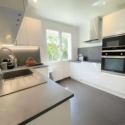 Grande maison 4* à Beg Meil avec jardin