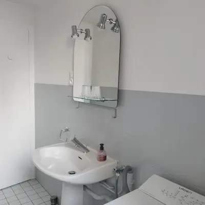 Salle de bains dans l'établissement Loc'Eric