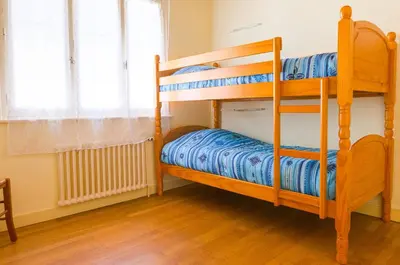 Un ou plusieurs lits dans un hébergement de l'établissement Maison de famille pour 6 personnes