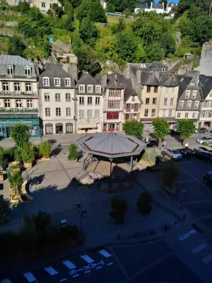 Vue panoramique sur l'établissement AR VEAJ