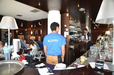 Clients de l'établissement Votre VUE EN BLEU !! Très lumineux, Vue mer exceptionnelle et plages, wir sprechen flieBen deutsch, we speak English