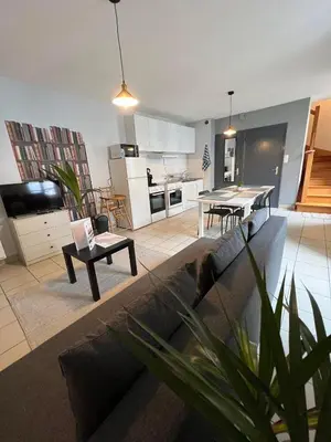 Cuisine ou kitchenette dans l'établissement T3 50m2 Lumineux proche mairie - plein centre
