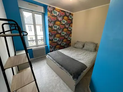 Un ou plusieurs lits dans un hébergement de l'établissement T3 50m2 Lumineux proche mairie - plein centre