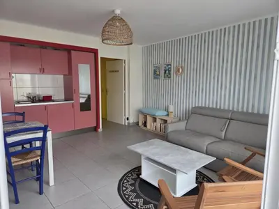 Cuisine ou kitchenette dans l'établissement Studio proche plages
