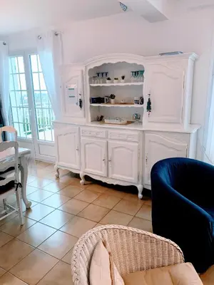 Cuisine ou kitchenette dans l'établissement La Presquilienne