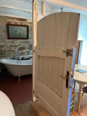 Salle de bains dans l'établissement Authentique maison de pêcheur au coeur d'un hameau