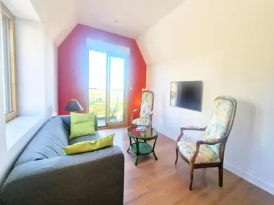 Télévision ou salle de divertissement dans l'établissement Cottage in Plougasnou near Stunning Beaches