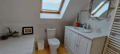 Salle de bains dans l'établissement Chez la Québécoise - chambre d'hôtes