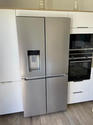 Cuisine ou kitchenette dans l'établissement L'Offshore