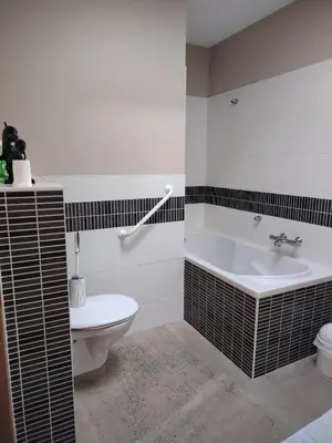 Salle de bains dans l'établissement Holiday Home Lochrist Le Conquet