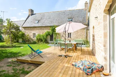 Jardin de l'établissement Degemer mat dans cette maison familiale !