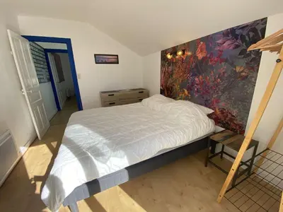 Un ou plusieurs lits dans un hébergement de l'établissement Maison rénovée à Bénodet, 3 étoiles, centre-ville, proche plage et commerces - FR-1-481-125