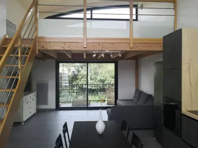 Coin salon dans l'établissement Appartement accueillant au cœur de Le Conquet avec parking privé
