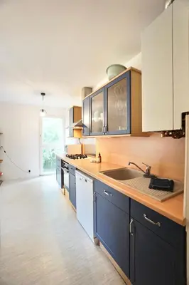 Cuisine ou kitchenette dans l'établissement L'authentique