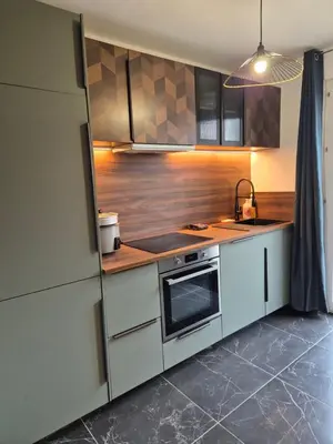 Cuisine ou kitchenette dans l'établissement LoveRoom La Parenthèse Secrète