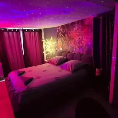 LoveRoom le moutik du bord de mer avec SPA et sauna parking gratuit