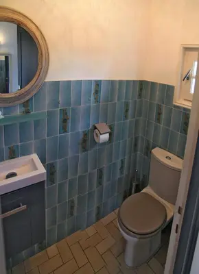 Salle de bains dans l'établissement Mer, belle vue, emplacement parfait, fonctionnel
