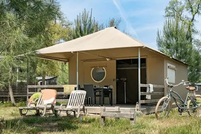 Bâtiment de le camping
