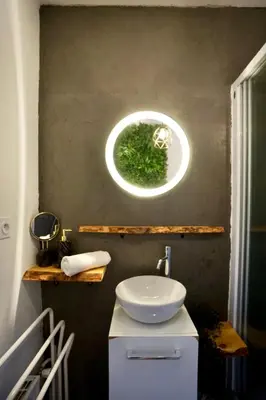 Salle de bains dans l'établissement Modern stud’ *hyper centre* 50m de la mer*