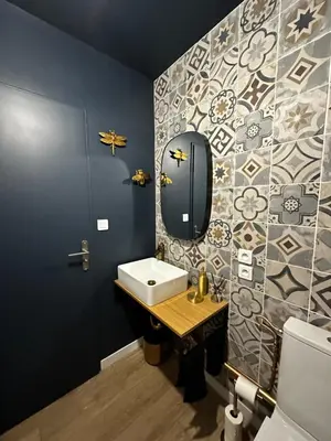 Salle de bains dans l'établissement LES TEMPS HEUREUX proche du centre et plages