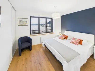 Un ou plusieurs lits dans un hébergement de l'établissement Appartement vue sur la mer à l'Ile Tudy !