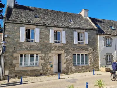 Vélo sur le terrain de l'établissement House in Locquirec near Sandy Beaches ou dans les environs