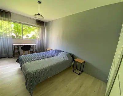 Un ou plusieurs lits dans un hébergement de l'établissement Magnifique appartement à deux pas du centre ville!