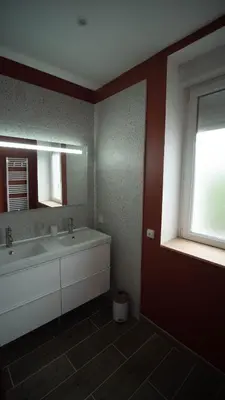 Salle de bains dans l'établissement TY HOLEN