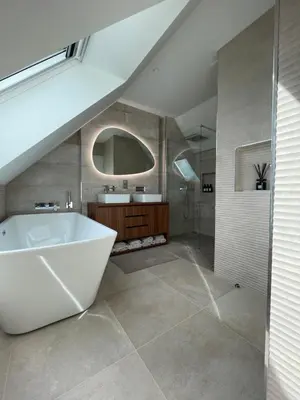 Salle de bains dans l'établissement Ty Dag - Grande Terre, front de mer et spa