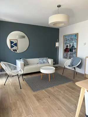 Coin salon dans l'établissement La cale du bord de mer