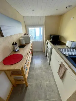 Cuisine ou kitchenette dans l'établissement Authentique Penty au coeur du bourg