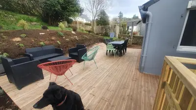 Jardin de l'établissement L'Orée Du Bois