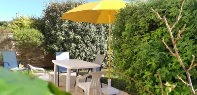 Jardin de l'établissement Gite de Kervao, Hortensias meublé 3 étoiles, Plage 700 m