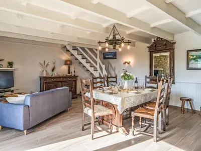 Télévision ou salle de divertissement dans l'établissement Holiday Home Ty Lez by Interhome