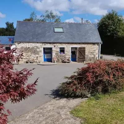Charmante longère près des côtes Finistériennes