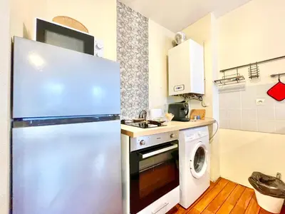 Cuisine ou kitchenette dans l'établissement Brest Centre - Appartements - Le Vauban - Lumineux - Centre Ville - Proche Boutiques et Restaurants