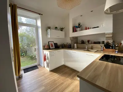 Cuisine ou kitchenette dans l'établissement Studio au pied du phare Vue Mer