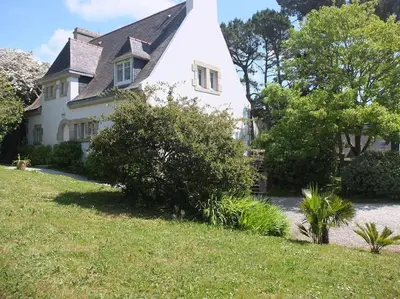 Jardin de l'établissement Maison lumineuse 2mn plage et village de Morgat