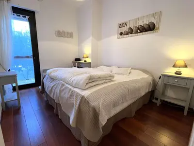 Un ou plusieurs lits dans un hébergement de l'établissement Terrasse au calme, cœur de Bénodet, appartement à 400m de la plage avec parking privatif - FR-1-481-133